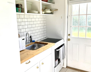 651 Oak Street - Photo Thumbnail 8