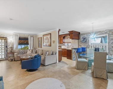 707 Sw 3rd Avenue - Photo Thumbnail 12