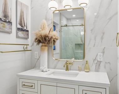 511 Se 9th Avenue - Photo Thumbnail 22