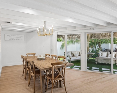 511 Se 9th Avenue - Photo Thumbnail 8