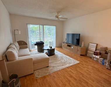 7820 Camino Real - Photo Thumbnail 2