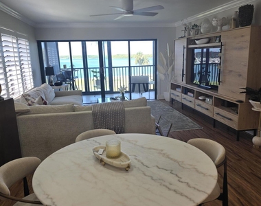 200 Intracoastal - Photo Thumbnail 4