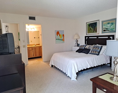 6795 Huntington 405 Lane - Photo Thumbnail 22