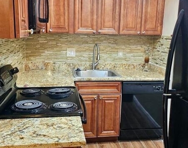 630 Nw 13th Street - Photo Thumbnail 1