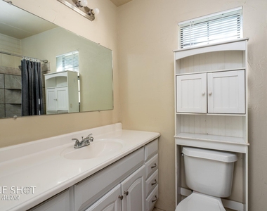 542 Mccartney Lane - Photo Thumbnail 17