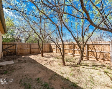 542 Mccartney Lane - Photo Thumbnail 32