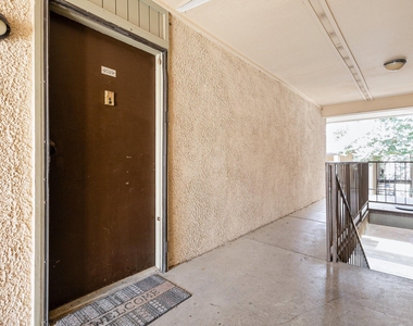 12806 Midway Road - Photo Thumbnail 4