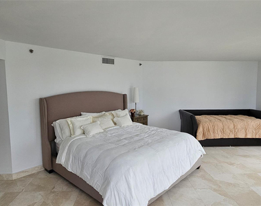 2575 S Ocean Boulevard - Photo Thumbnail 43