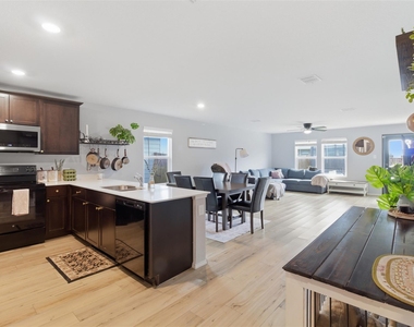 5309 Lavender Drive - Photo Thumbnail 3