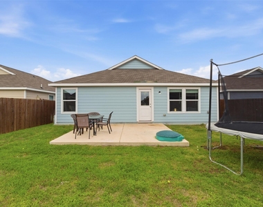 5309 Lavender Drive - Photo Thumbnail 2