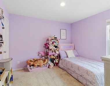 5309 Lavender Drive - Photo Thumbnail 10