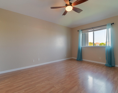 2146 Oakmont Drive - Photo Thumbnail 19