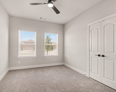 1109 Costa Vista Trail - Photo Thumbnail 31