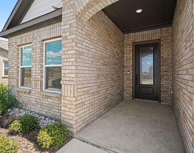 1109 Costa Vista Trail - Photo Thumbnail 1