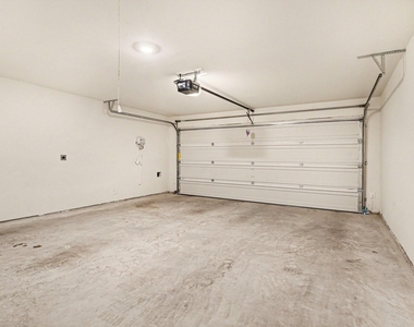1109 Costa Vista Trail - Photo Thumbnail 34