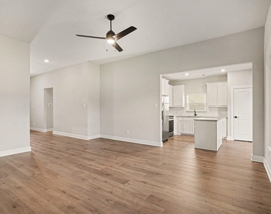 1109 Costa Vista Trail - Photo Thumbnail 9