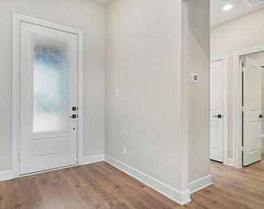 1109 Costa Vista Trail - Photo Thumbnail 2
