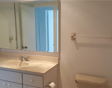 1905 Sw 86th Avenue - Photo Thumbnail 9