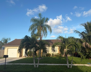 1905 Sw 86th Avenue - Photo Thumbnail 15