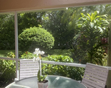 1604 Rosewood Way - Photo Thumbnail 8