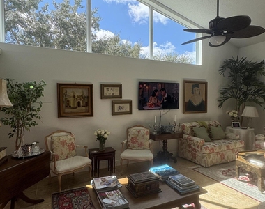 1604 Rosewood Way - Photo Thumbnail 18