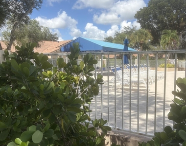 1604 Rosewood Way - Photo Thumbnail 31