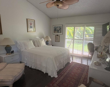 1604 Rosewood Way - Photo Thumbnail 1