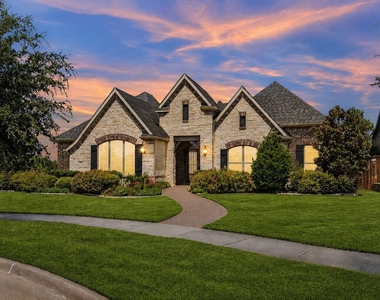 4550 Honeyvine Lane - Photo Thumbnail 1