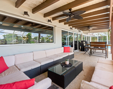 6106 Royal Poinciana Lane - Photo Thumbnail 32
