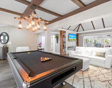 6106 Royal Poinciana Lane - Photo Thumbnail 2