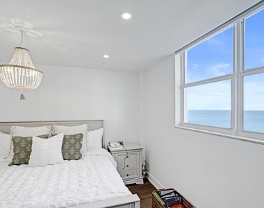 4250 Galt Ocean Drive - Photo Thumbnail 17