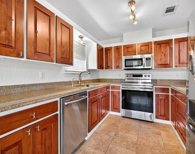 100 Kiowa Drive S - Photo Thumbnail 22