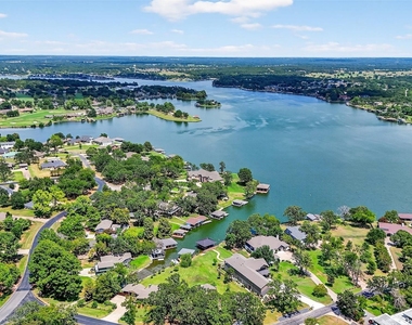 100 Kiowa Drive S - Photo Thumbnail 6
