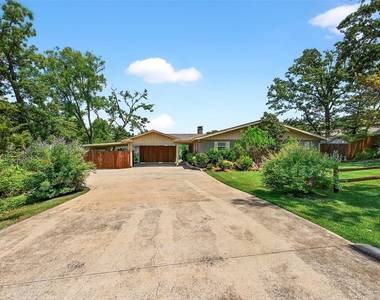 100 Kiowa Drive S - Photo Thumbnail 7