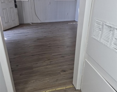 2515 Denison Street - Photo Thumbnail 1