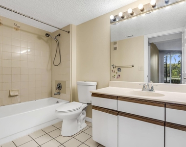 3985 W Mcnab Road - Photo Thumbnail 15