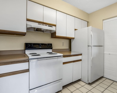 3985 W Mcnab Road - Photo Thumbnail 6