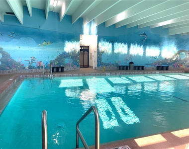 3058 Cambridge C - Photo Thumbnail 21