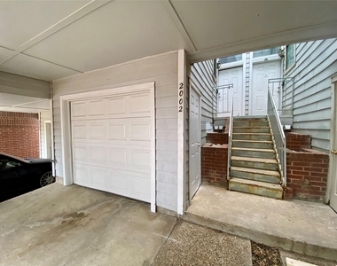 9823 Summerwood Circle - Photo Thumbnail 1