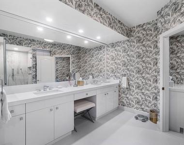 550 Se Mizner Boulevard - Photo Thumbnail 52