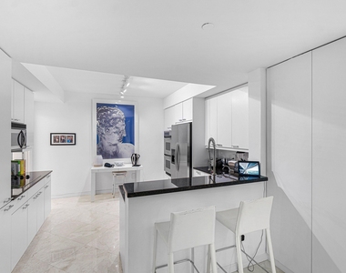 550 Se Mizner Boulevard - Photo Thumbnail 35