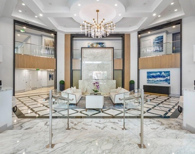 550 Se Mizner Boulevard - Photo Thumbnail 4