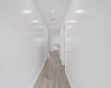 2862 Ne 32nd Street - Photo Thumbnail 19