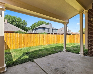 8201 Pacific Street - Photo Thumbnail 26