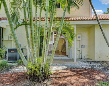 6372 Boca Circle - Photo Thumbnail 33