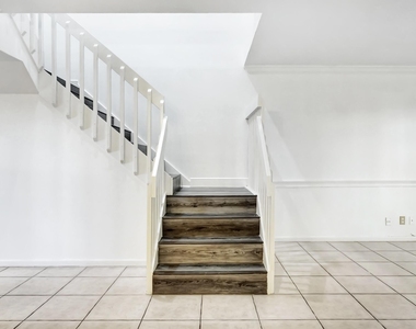 6372 Boca Circle - Photo Thumbnail 9