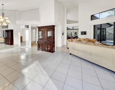 20513 Sausalito Drive - Photo Thumbnail 11