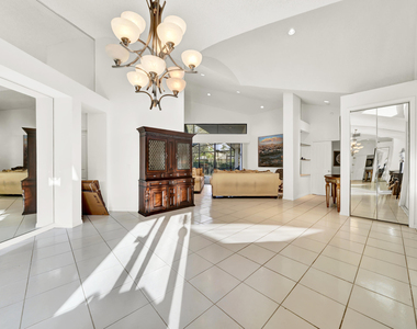 20513 Sausalito Drive - Photo Thumbnail 9
