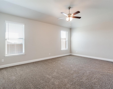1517 Razorbill Road - Photo Thumbnail 11