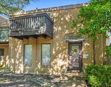 4319 Travis Street - Photo Thumbnail 16